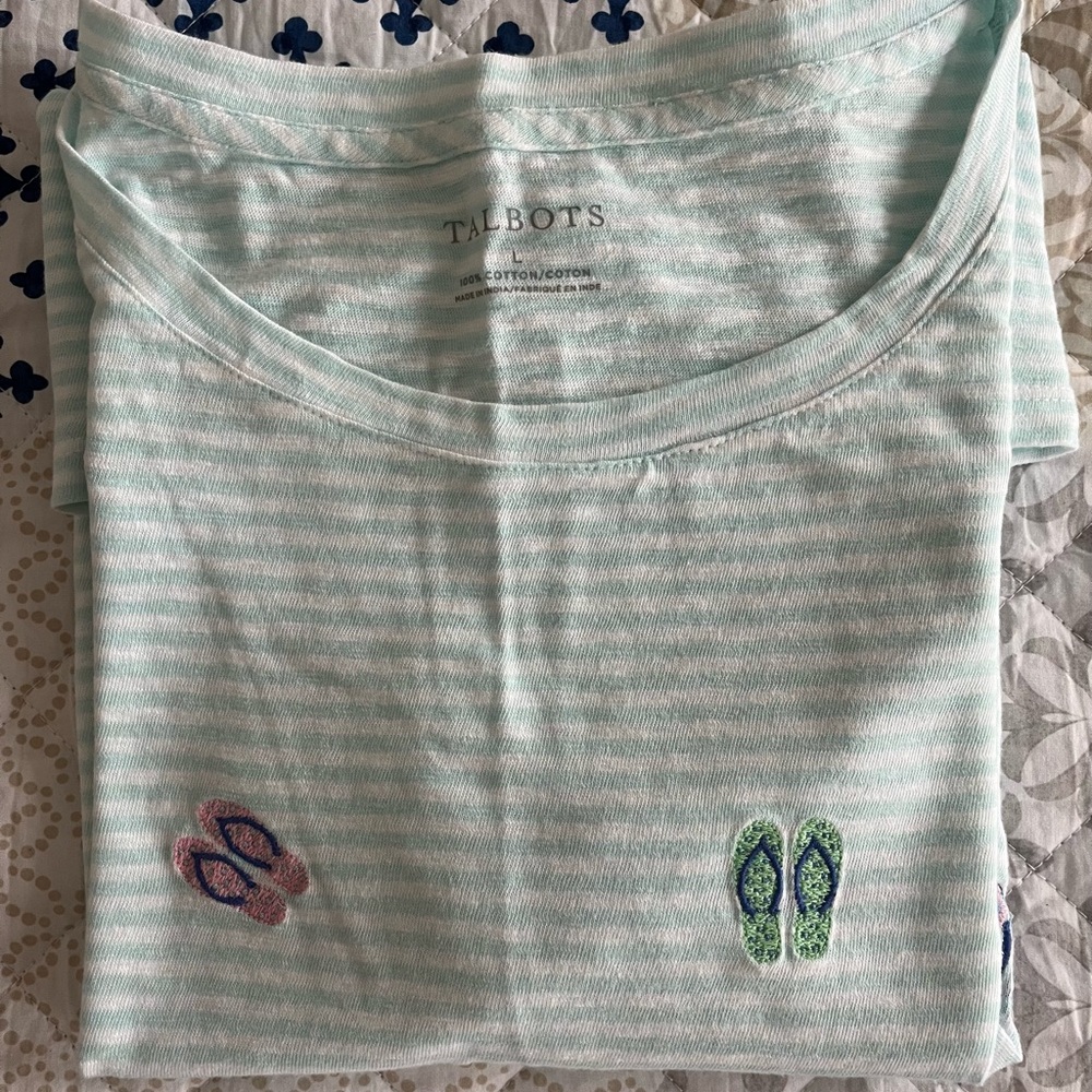 Talbots 🌼 Flip Flop T Shirt